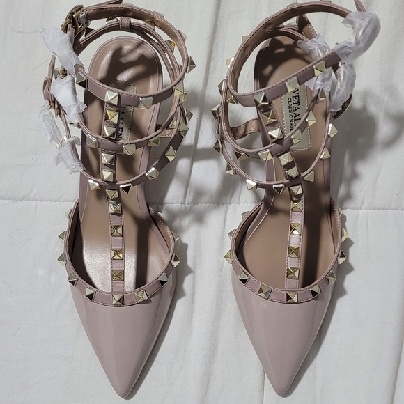 VETAALENO Women's Studded Pumps Pointed Toe -  7 US - Picture 6 of 9